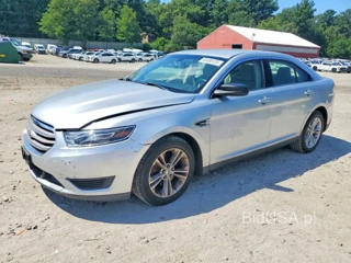 FORD TAURUS SE