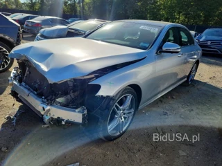 MERCEDES-BENZ E 300 4MATIC