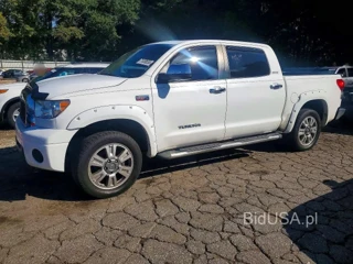 TOYOTA TUNDRA LIMITED