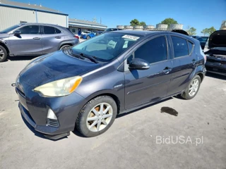TOYOTA PRIUS C THREE