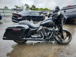 HARLEY-DAVIDSON FLHXST