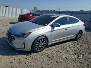 HYUNDAI ELANTRA LIMITED