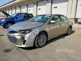 TOYOTA AVALON HYBRID XLE TOURING