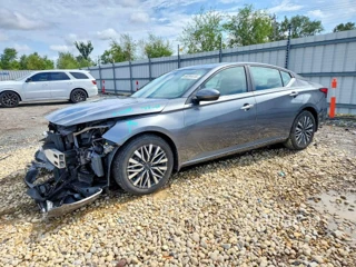 NISSAN ALTIMA SV