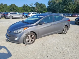 HYUNDAI ELANTRA GLS
