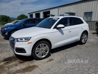 AUDI Q5 PREMIUM PLUS