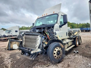FREIGHTLINER CASCADIA 116
