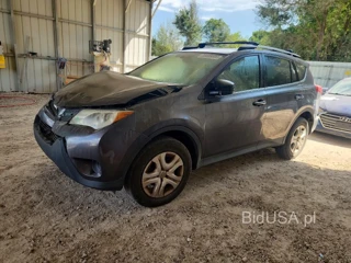 TOYOTA RAV4 LE