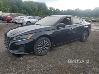 NISSAN ALTIMA SV