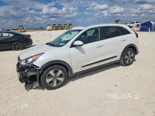 KIA NIRO EX