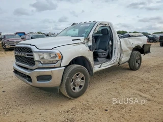 RAM 2500 TRADESMAN