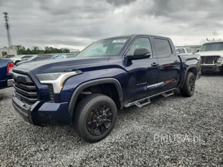 TOYOTA TUNDRA SR5
