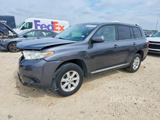 TOYOTA HIGHLANDER BASE