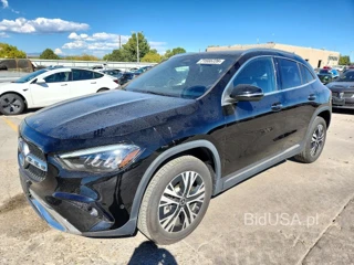 MERCEDES-BENZ GLA 250 4MATIC