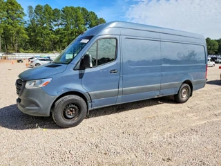 MERCEDES-BENZ SPRINTER 2500