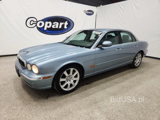 JAGUAR XJ8
