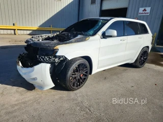 JEEP GRAND CHEROKEE SRT-8