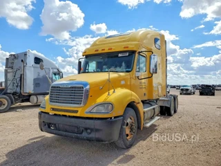 FREIGHTLINER COLUMBIA 1