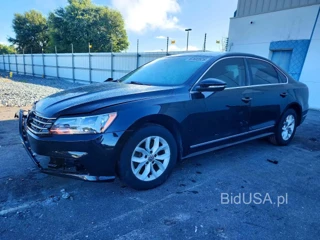 VOLKSWAGEN PASSAT S