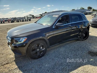 MERCEDES-BENZ GLC 300 4MATIC