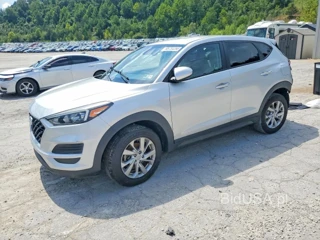 HYUNDAI TUCSON SE