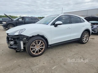 PORSCHE CAYENNE COUPE