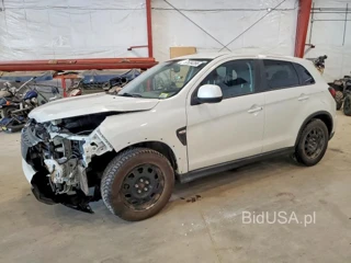 MITSUBISHI OUTLANDER SPORT ES