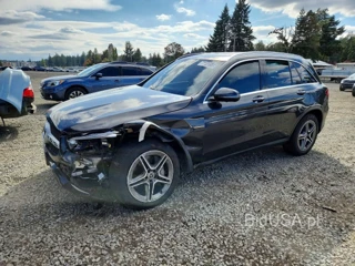 MERCEDES-BENZ GLC 300 4MATIC