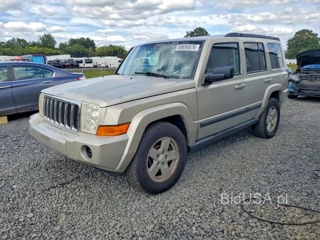 JEEP COMMANDER SPORT