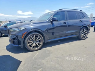 BMW X7 M50I