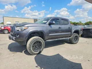 TOYOTA TACOMA TRD SPORT