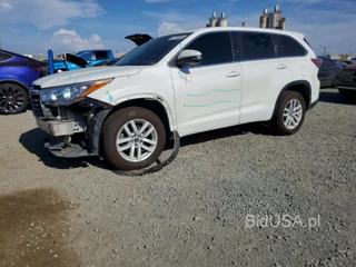 TOYOTA HIGHLANDER LE