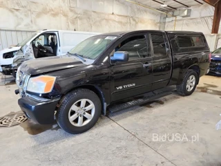 NISSAN TITAN XE
