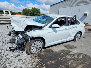 VOLKSWAGEN JETTA S