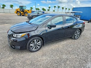 NISSAN VERSA SV