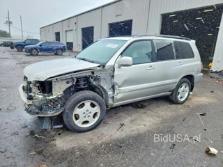 TOYOTA HIGHLANDER LIMITED