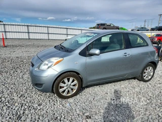 TOYOTA YARIS BASE