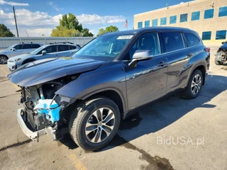 TOYOTA HIGHLANDER HYBRID XLE