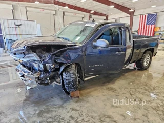 CHEVROLET SILVERADO C1500 LS