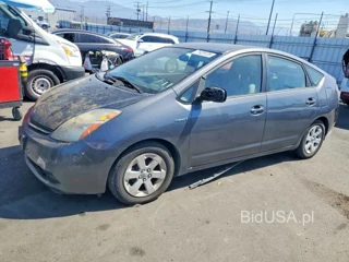 TOYOTA PRIUS BASE