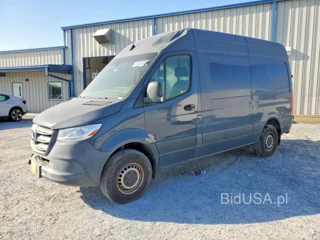 MERCEDES-BENZ SPRINTER 2500/3500
