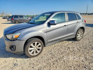 MITSUBISHI OUTLANDER SPORT ES