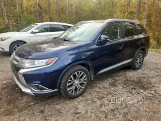 MITSUBISHI OUTLANDER SE