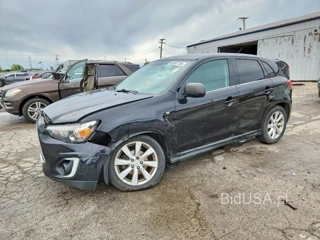 MITSUBISHI OUTLANDER SPORT SE