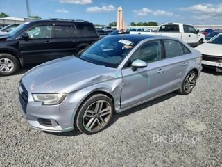 AUDI A3 PREMIUM