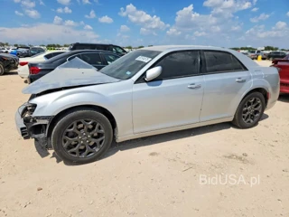 CHRYSLER 300 S