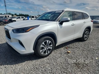 TOYOTA HIGHLANDER HYBRID XLE