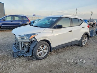NISSAN KICKS S