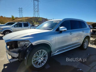 VOLVO XC90 T8 INSCRIPTION