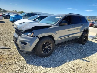 JEEP GRAND CHEROKEE LAREDO